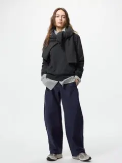 UNIQLO ジャージーバレルレッグパンツ Mサイズ ネイビー