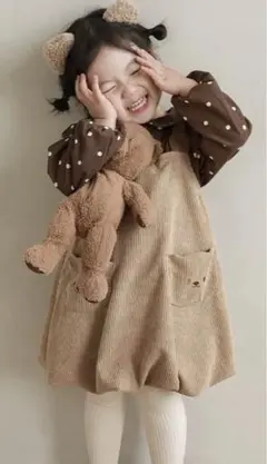 【美品】90cmコーデュロイ サロペットワンピース　くま　ジャンパースカート