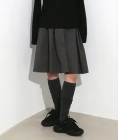 スカート ミディ プリーツ グレー