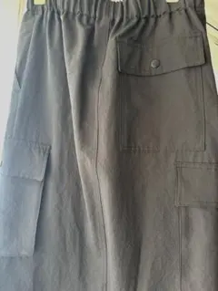 期間限定お値下げ♪黒　ポケット付きタイトスカート　ローリーズファーム