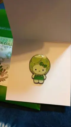 藻キティ　ピンバッジ　万博日本館
