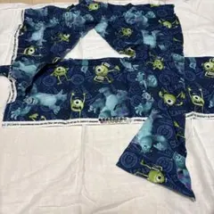 モンスターズ・インク 生地 はぎれ ネイビー