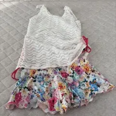水着　花柄　ショートパンツ　透かし編みニット　体型カバーのサムネイル
