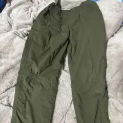 UNIQLO オリーブグリーン ロングパンツ 120