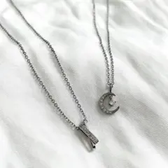 ネックレス　アクセサリー2点セット　月モチーフ　幾何学モチーフ
