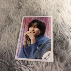 Item thumbnail for item 4a048f61-434a-4049-b3d8-591ddb80f06f