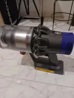 2025年最新】dyson v10 ジャンクの人気アイテム - メルカリ
