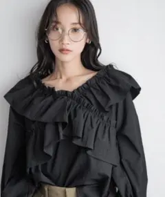 LOWRYS FARM フリルクロスギャザーブラウス