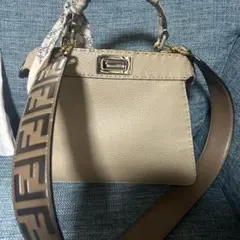 【新品未使用】FENDIフェンディピーカブーアイシーユー 楽天市場】【新品・未使用品】フェンディ FENDI ピーカブー