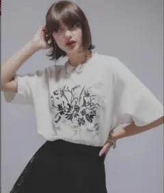 HARE レトロフラワーシシュウT