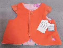 【新品】 アプレレクール　ベビーベスト　70〜80 オレンジ