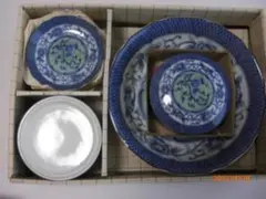 青と緑の花柄 陶器 食器セット　未使用