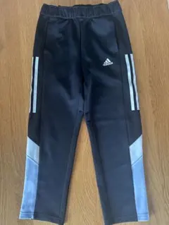 adidas アディダス　ジャージ　トレーニングパンツ　130センチ