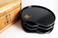 輪島塗 半月膳 6枚 花図替わり 両面 共箱 輪島塗 半月膳 6枚 花図替わり 両面 共箱 - メルカリ