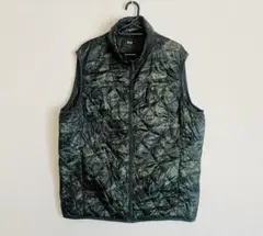 【UNIQLO】ウルトラライトダウン ベスト カモフラ柄 メンズ　XLサイズ