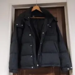 BEAMS フード付きグレー ダウンジャケット