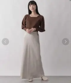 LOWRYS FARM ローリーズファーム　サテンフレアスカート