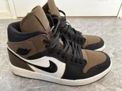 Nike Air Jordan 1 Mid SE 