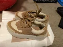 【即購入OK】UGG 厚底スニーカー ベージュ