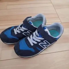 New Balance ネイビー・ブルー スニーカー 19.5cm