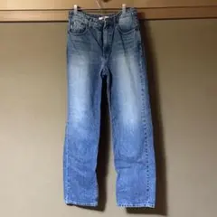 Item thumbnail for item 53573b46-9d38-4373-ae2a-95eeac630422