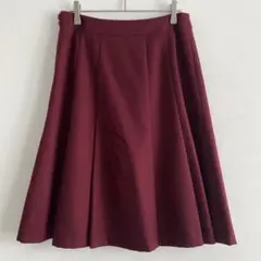 膝丈スカート　えんじ色　ワインレッド　ボルドー
