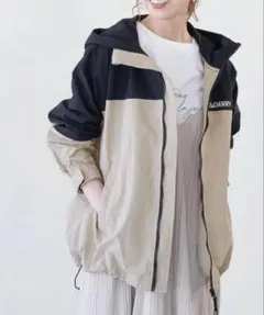 【GERRY×ROPE' PICNIC】マウンテンパーカー　ベージュ×ブラック