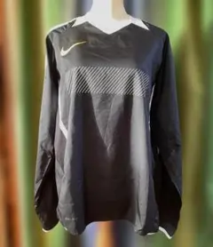 Item thumbnail for item 0d980b82-6641-4a1f-85e7-ff2c5e7d0226