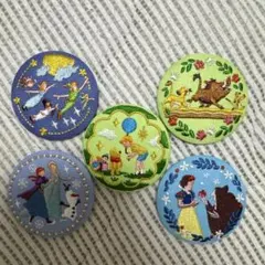 Disney Characters 刺繍缶バッジビスケット