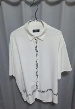 HARE　花柄刺繍オーバーサイズシャツ ホワイト
