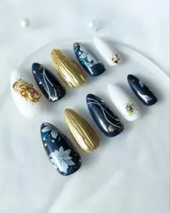 〚現品〛ネイビー ホワイト　ネイルチップ　成人式　振袖