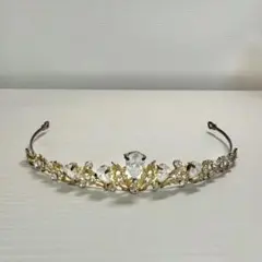 ティアラ 結婚式