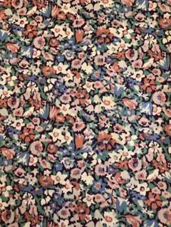 LIBERTY 花柄 コットン生地 はぎれE