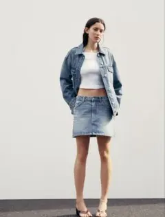 極美品ZARA(ザラ)ブルーダメージデニムスカート