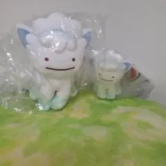海外ポケセン　へんしんメタモン　アローラロコン　ぬいぐるみ　マスコット
