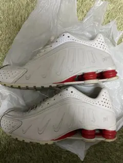 ナイキ ショックス ネイマール NIKE SHOX R4 NEYMAR JRのサムネイル