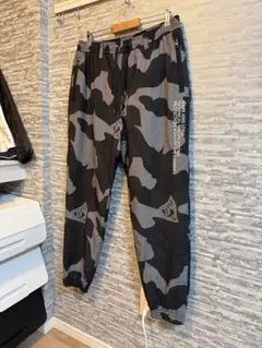 極美品]MARK&LONA グレー カーゴパンツ - メルカリ