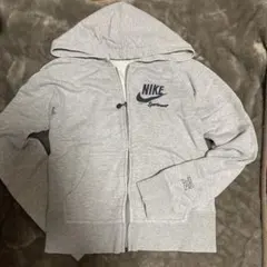 NIKE パーカー　フーディー　サイズL ライトグレー