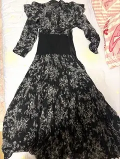 Snidel 花柄ワンピース フリル