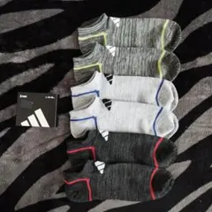 24−26 アディダス ソックス 3足セット