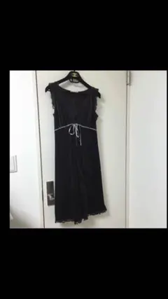 即完売　レベッカ美ベロアワンピース リズリサ 結婚式 二次会 七五三 クリスマス