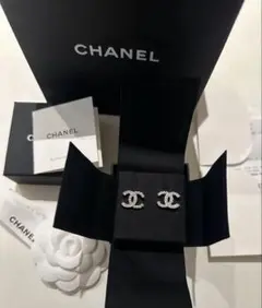 未使用品】CHANELシャネル ハート型ピアス&ブローチセット - メルカリ