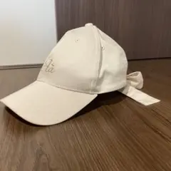 レディース　キャップ　帽子　オフホワイト　57cm