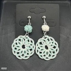 ハンドメイド【水引】イヤリング　白ラメ×うす水色