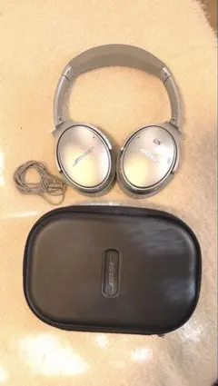 【希少/美品】bose QuietComfort35 ヘッドホン シルバー BOSE - Bose QuietComfort 35 ワイヤレスヘッドホン シルバーの通販 by