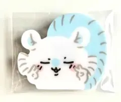 ちいかわ ピースなモモンガ アクリルバッジ