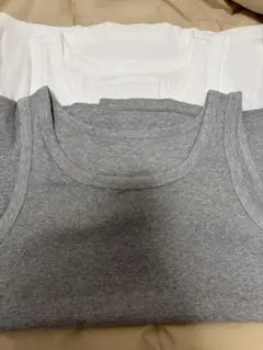 未使用品　UNIQLO タンクトップL XL 2枚セット