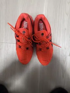 Asics オリンピックオレンジ ランニングシューズ