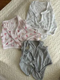 UNIQLO タンクトップ肌着 60cm 前開き