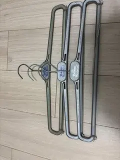 [ヴィヴィアンウエストウッド] ハンガー3本セット